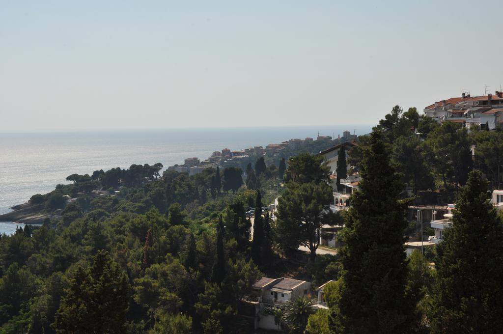 Apartments Rozela Ulcinj Exterior photo